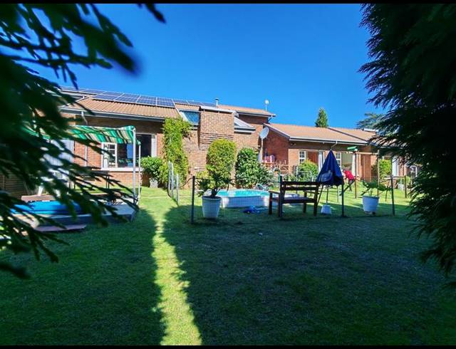4 BEDROOM HOUSE FOR SALE IN ERMELO